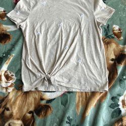 Girls Tee Shirt, Size large. 