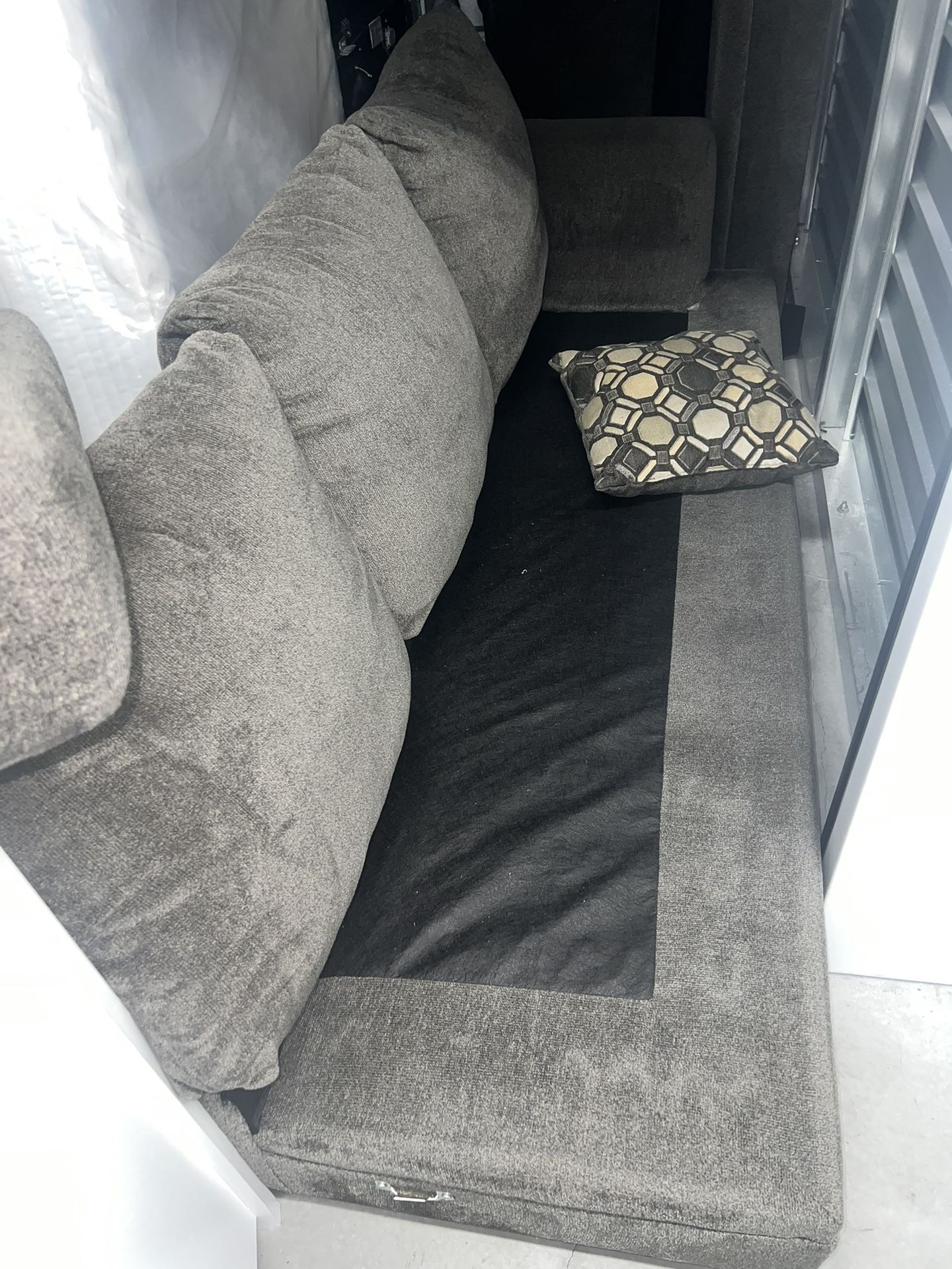 2 Couches for Sale in Las Vegas, NV OfferUp