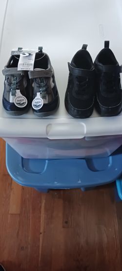 New OSHKOSH SANDALS  SZ 8 & NEW BALANCE  SNEAKER SZ 10