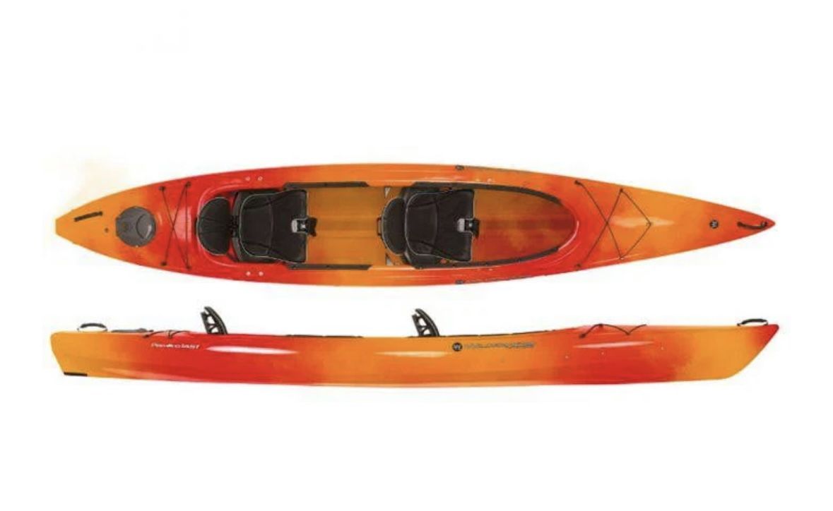 2 Kayaks