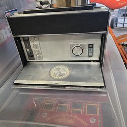 Zenith trans oceanic radio works