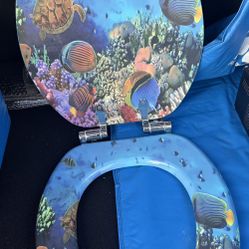 (New)Sea Toilet Seat W/lid 
