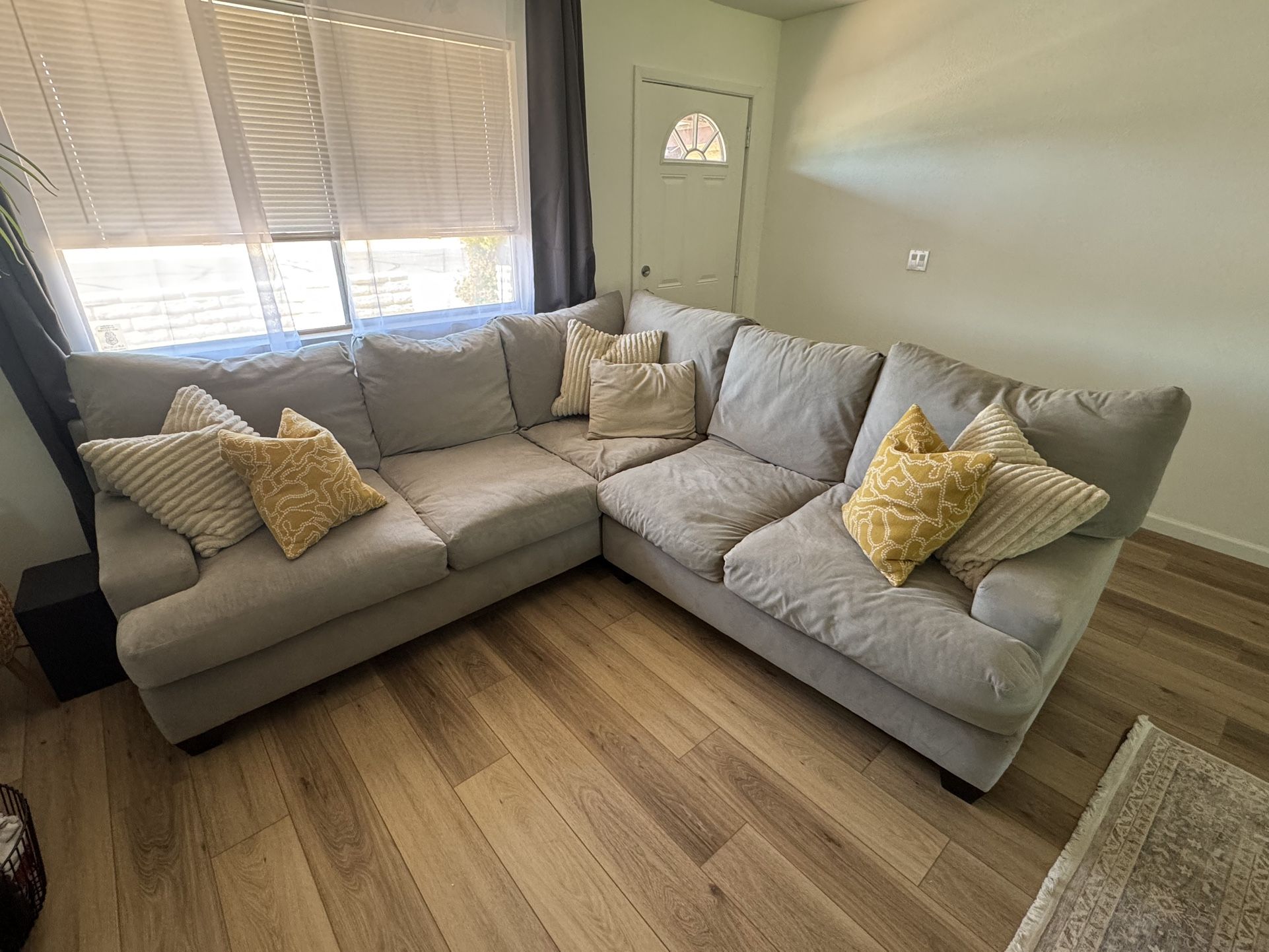 2 Piece Grey Sectional