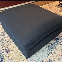 Ottoman (large/oversize) 
