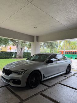 2019 BMW 750i