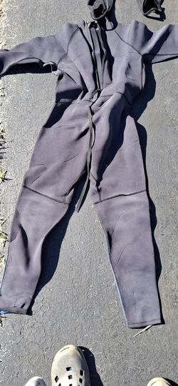 Nen's L Wet Suit
