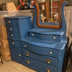 Solid Wood Bedroom Set 