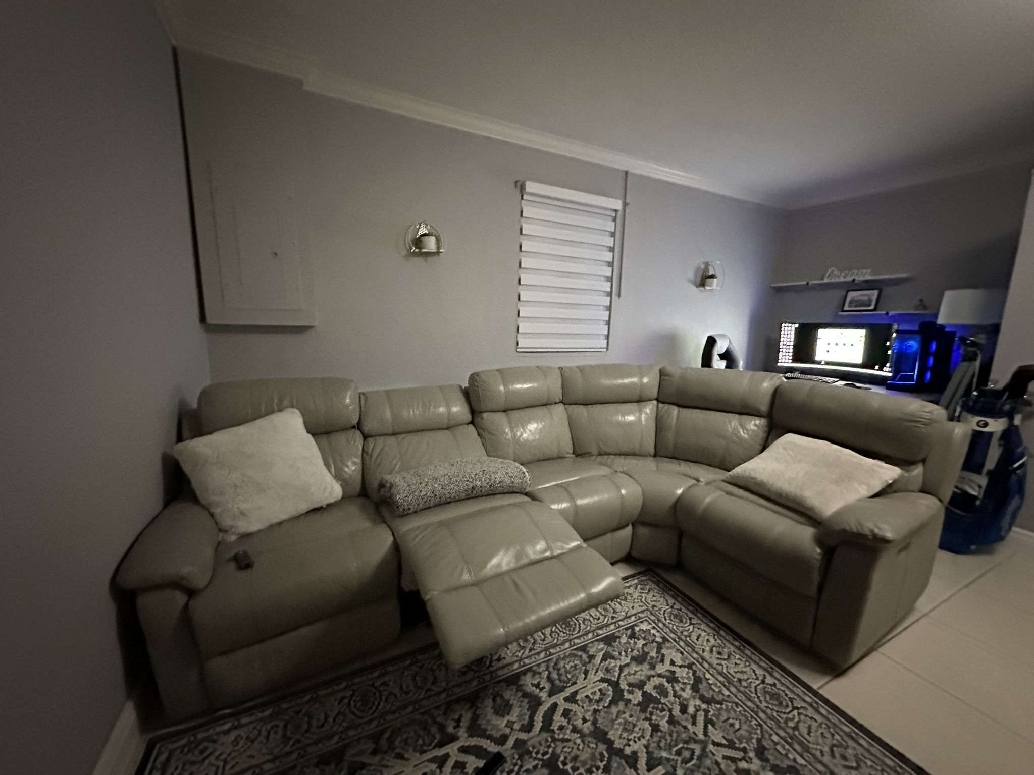 Couch  Sofa Sectional 