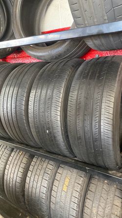 235/40R19 marca Goodyear eagle usada en muy buenas condiciones