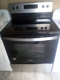 REALLY NICE WHIRLPOOL STAINLESS STEEL GLASS TOP STOVE