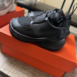 Like New Baby Shoes Size 4