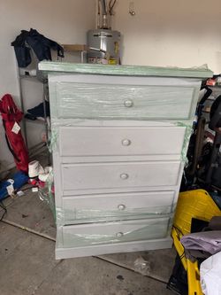 Grey dresser