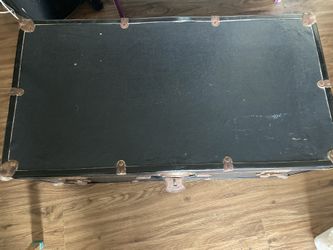 Chest Trunk