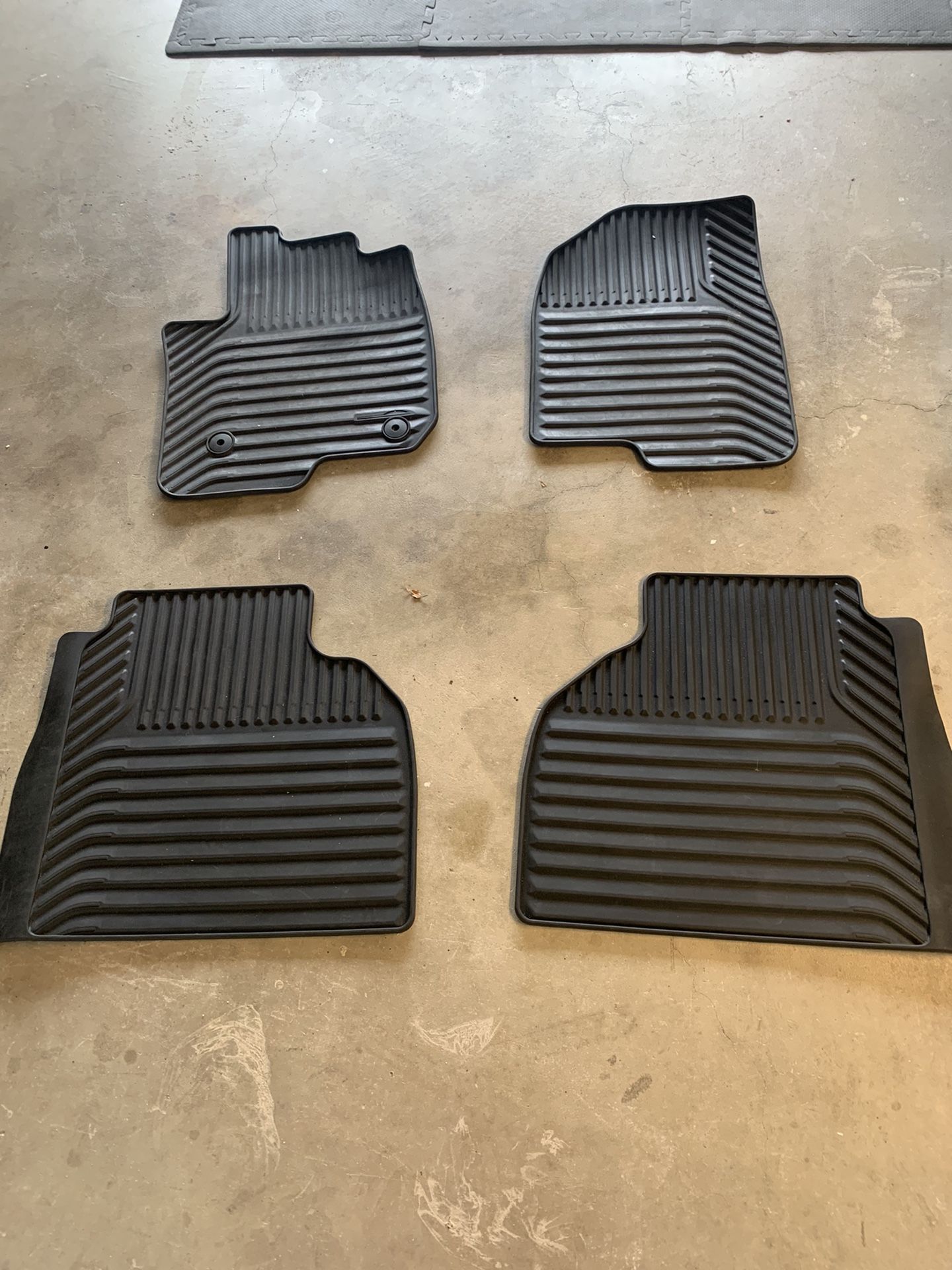 Silverado Floor Mats & Storage 2019-21