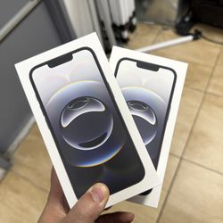 iPhone 16e new metro