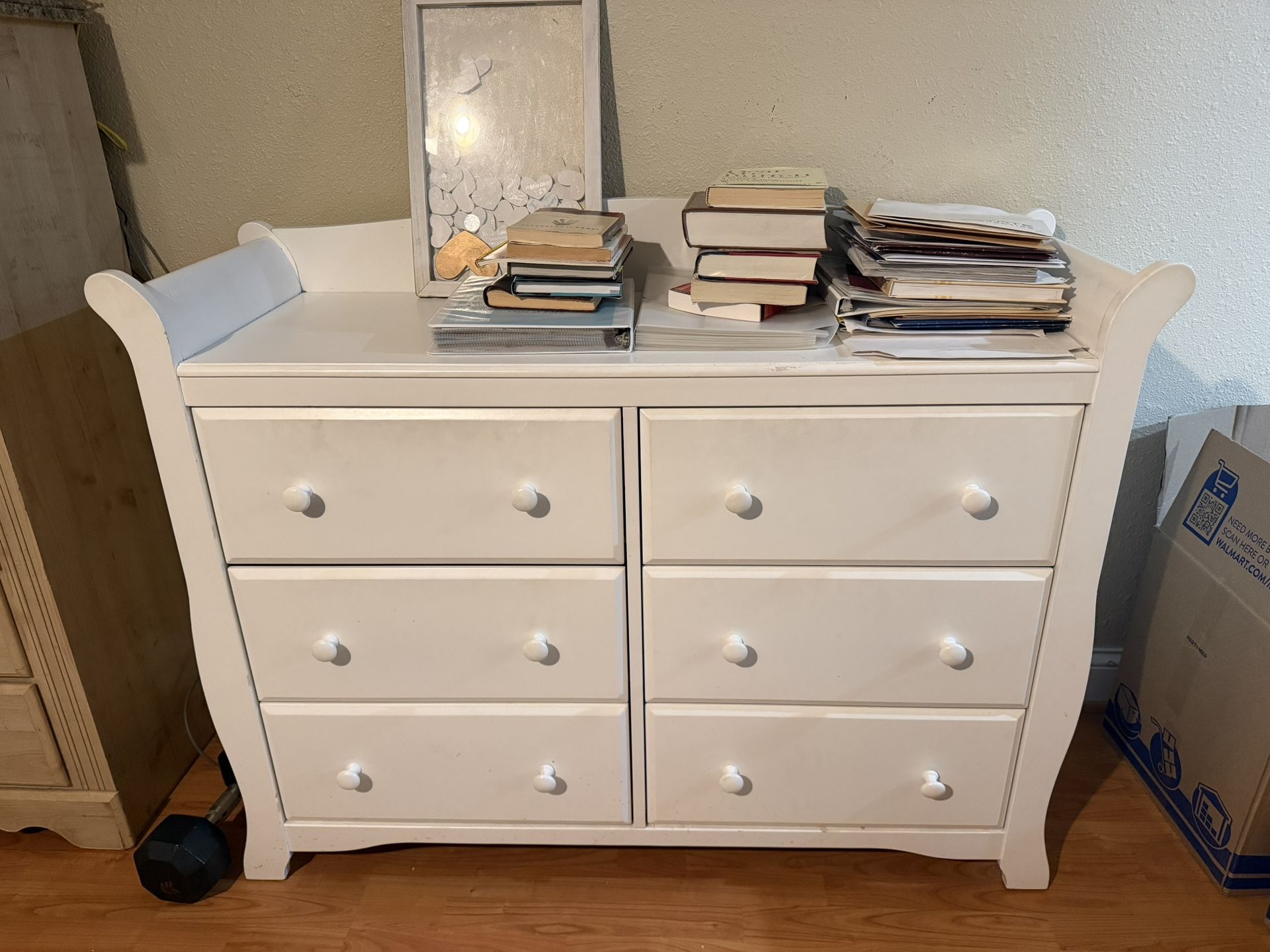 Dresser/ Changing Table