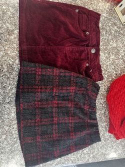 Girls Skirts - Size small
