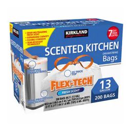 Kirkland Signature Flex-Tech 13-Gallon Scented Kitchen Trash Bags, 200-count 