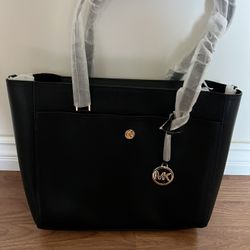 Michael Kors Purse New With Tags 