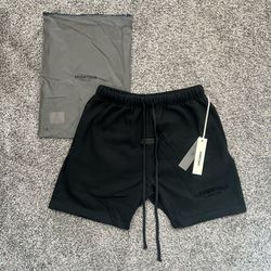 Essential Shorts