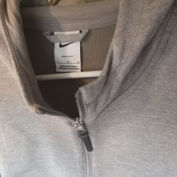 Nike Top