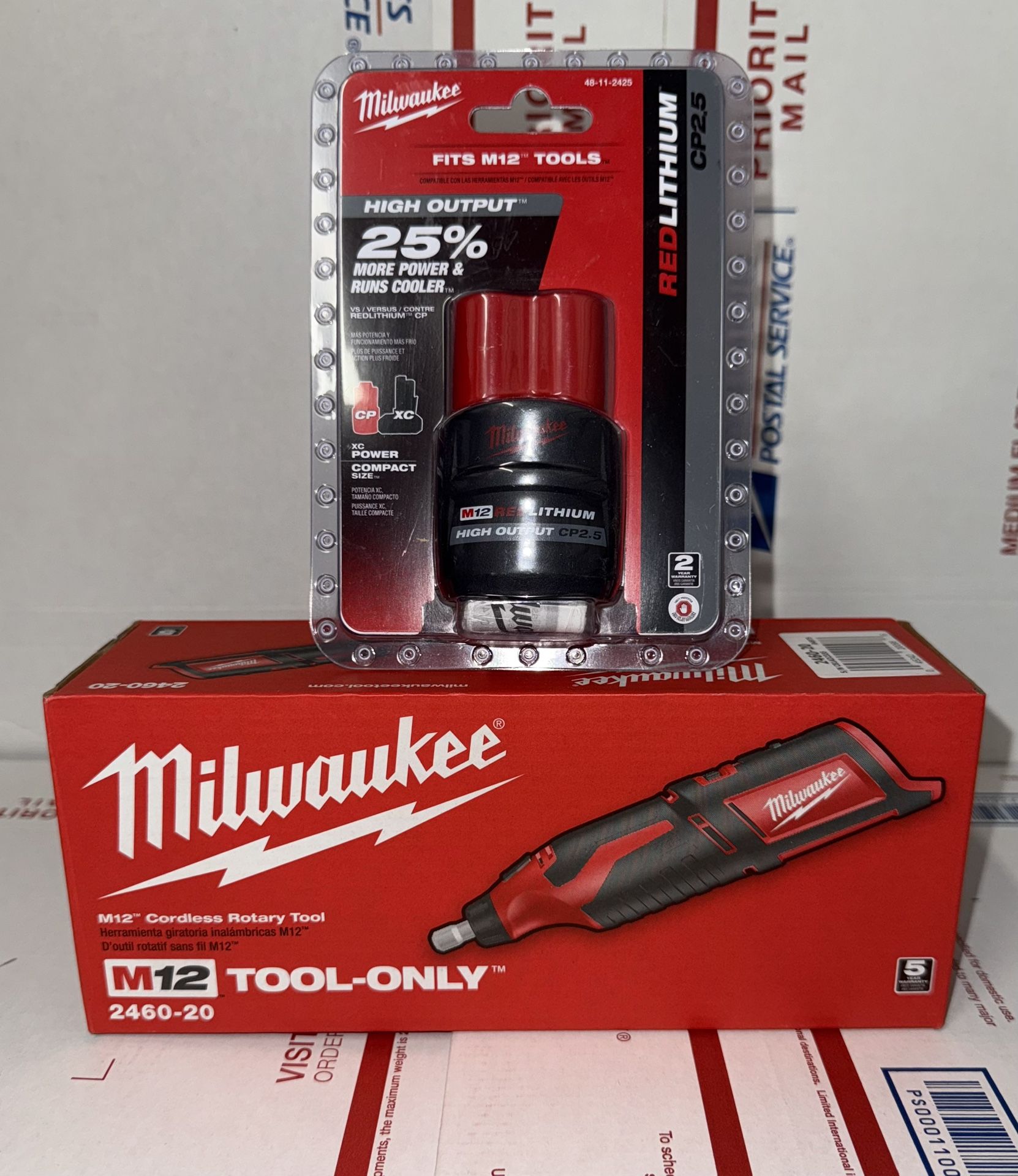 Milwaukee M12 Cordless Rotary Tool w/M12 2.5ho Battery. Model #2460-20