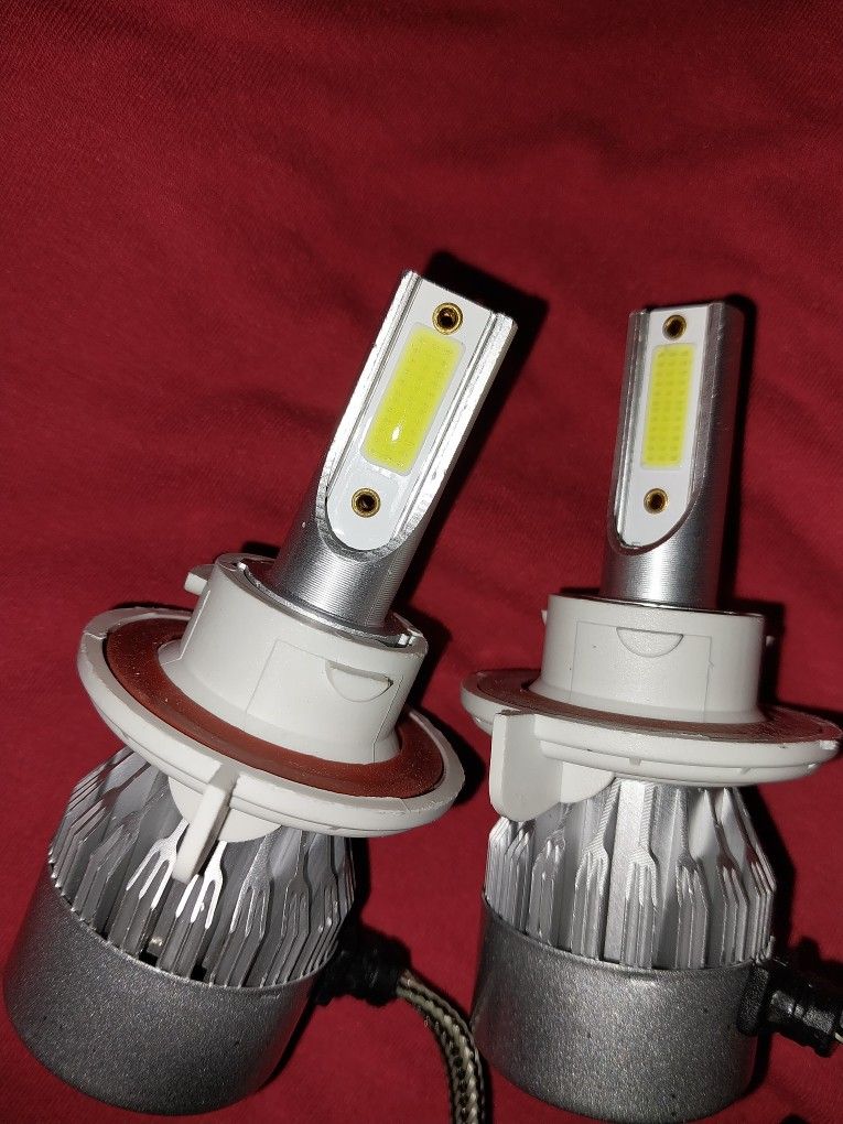 Led Headlight Or Fog Light Bulb Set 