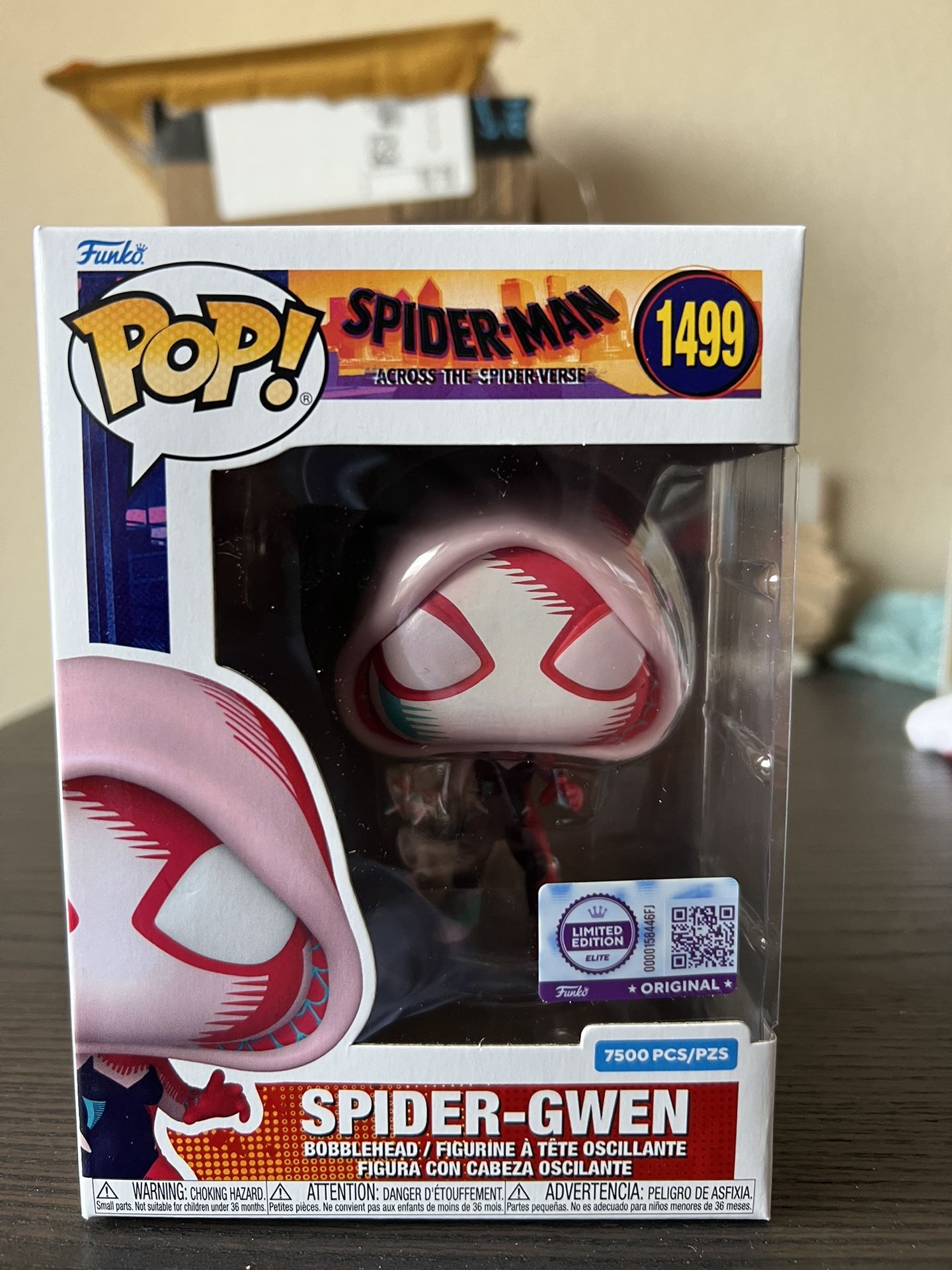 NEW IN HAND ELITE LE EXCLUSIVE DECO Spider-Gwen Funko Pop #1499 Gwen Stacy Miles