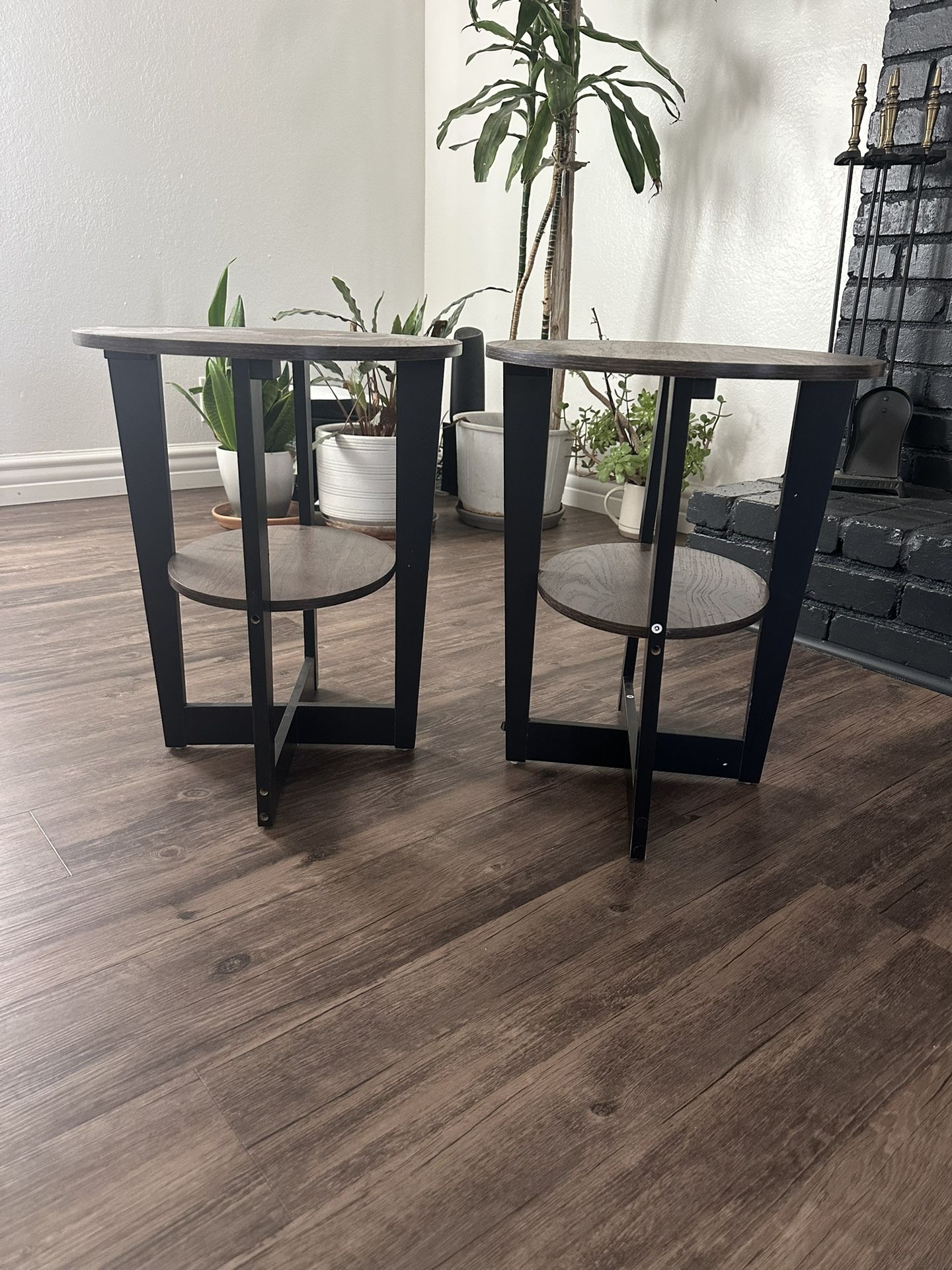 Side Coffee Table (x2)