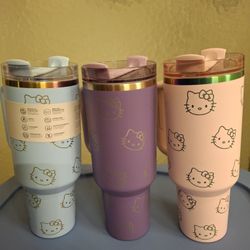 40 Oz Hello kitty stanley's