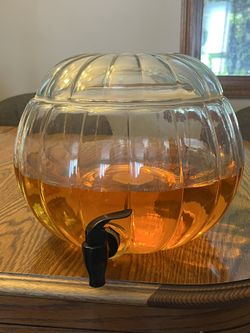 Pumpkin Beverage Dispenser