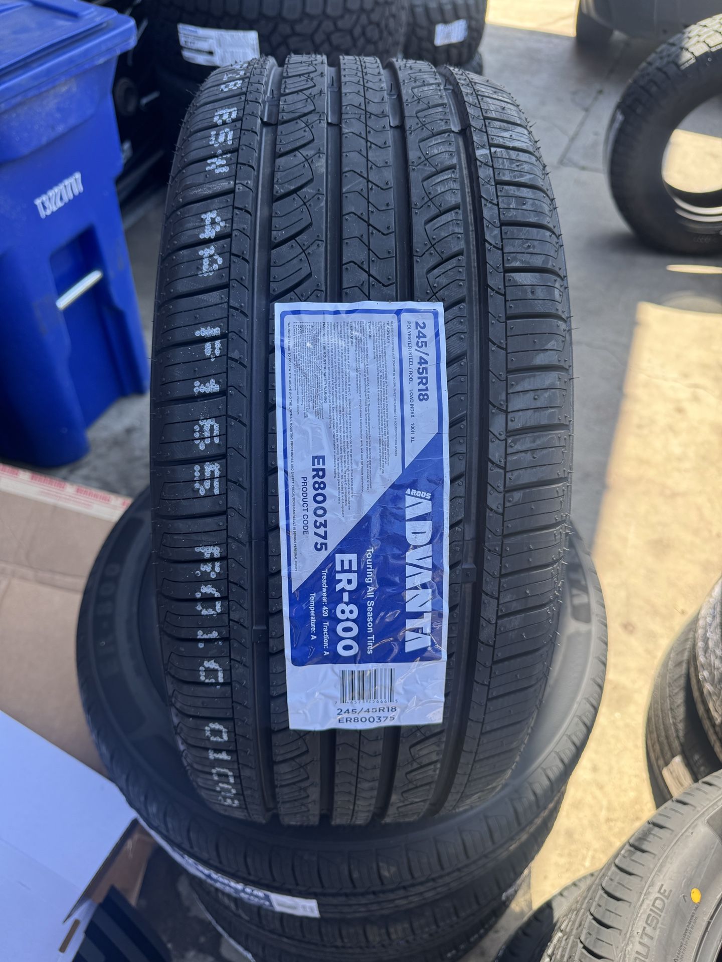245/45/18 Advanta ER800