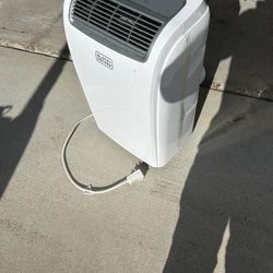Black And decker Portable Ac