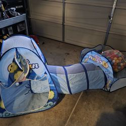 Ball Pit With 400+ Balls