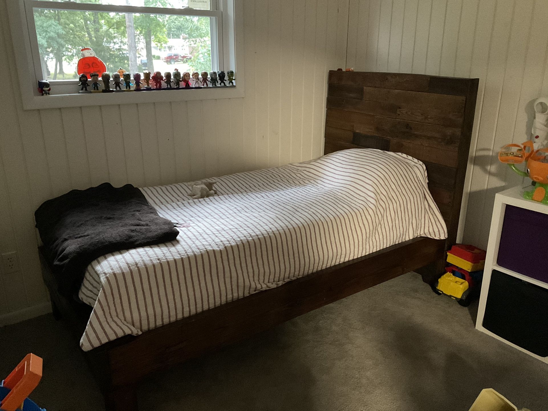 RUSTIC BED FRAME BARELY USED