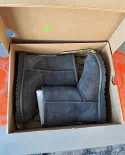 UGG Classic Short Boots