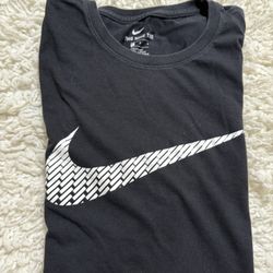 Nike black shirt for men  Large on tag