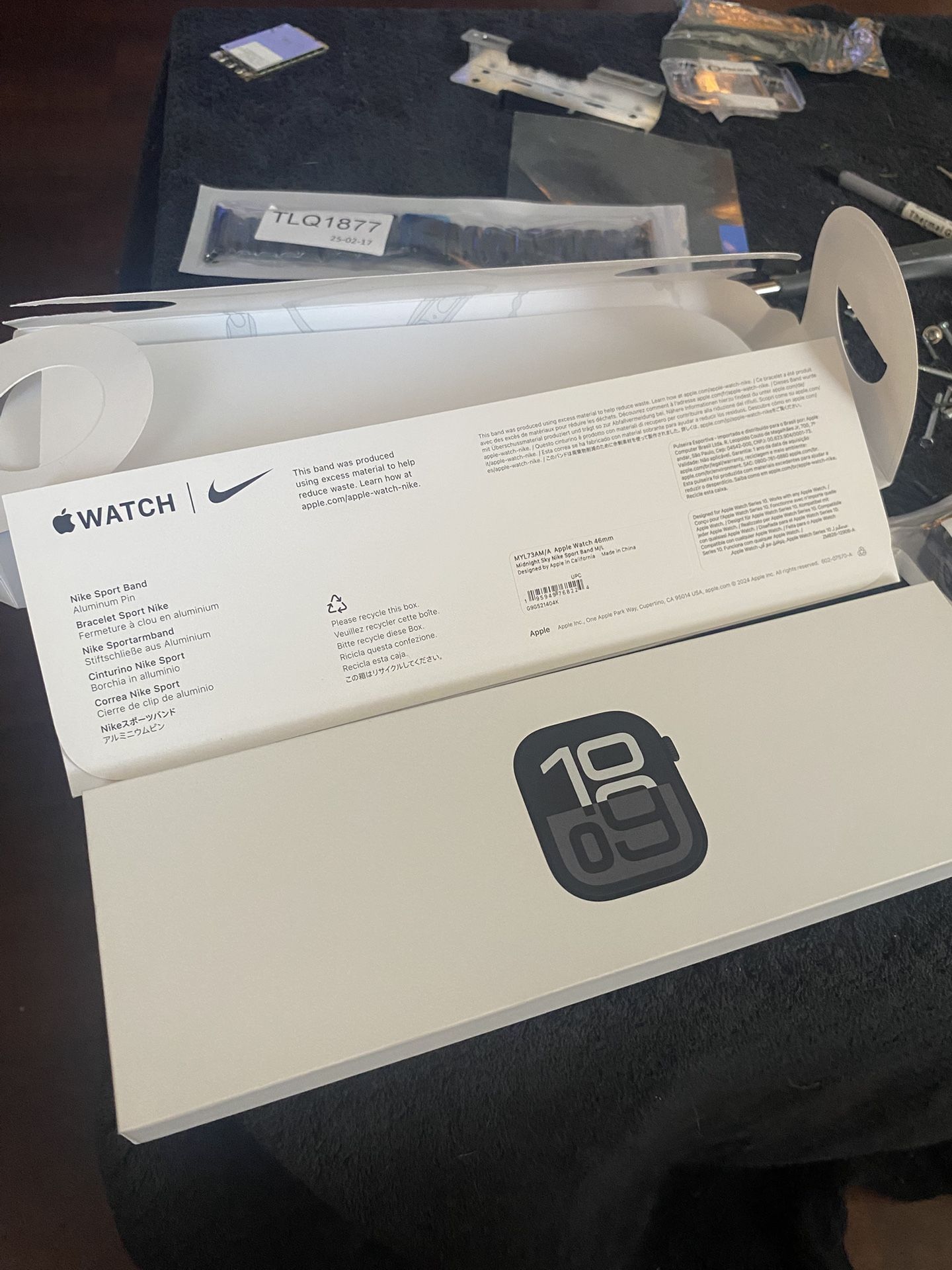 Brand New Apple Watch Unworn Opened Only To Check