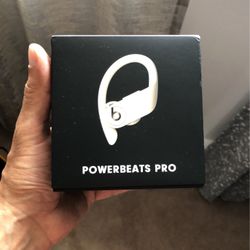 Powerbeats Pro Open Box