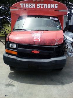 2006 Chevy express 2500 van