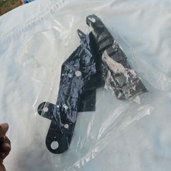 13-17Nissan Altima Bumper Guide Rh