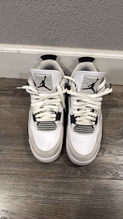 Jordan 4 Military Black