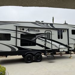 2017 Attitude Fifth Wheel 