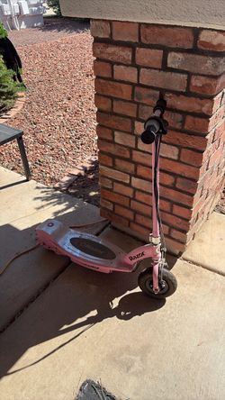Electric scooter E125