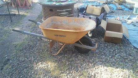 Wheel barrel