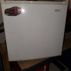 Mini Fridge