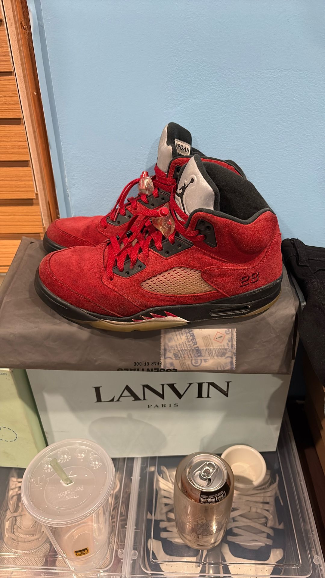 Jordan 5 Raging Bull