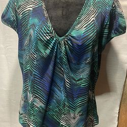 Short Sleeved  Silky Shirt.