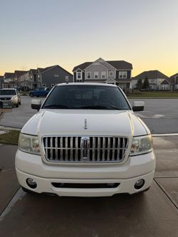 2008 Lincoln Mark LT
