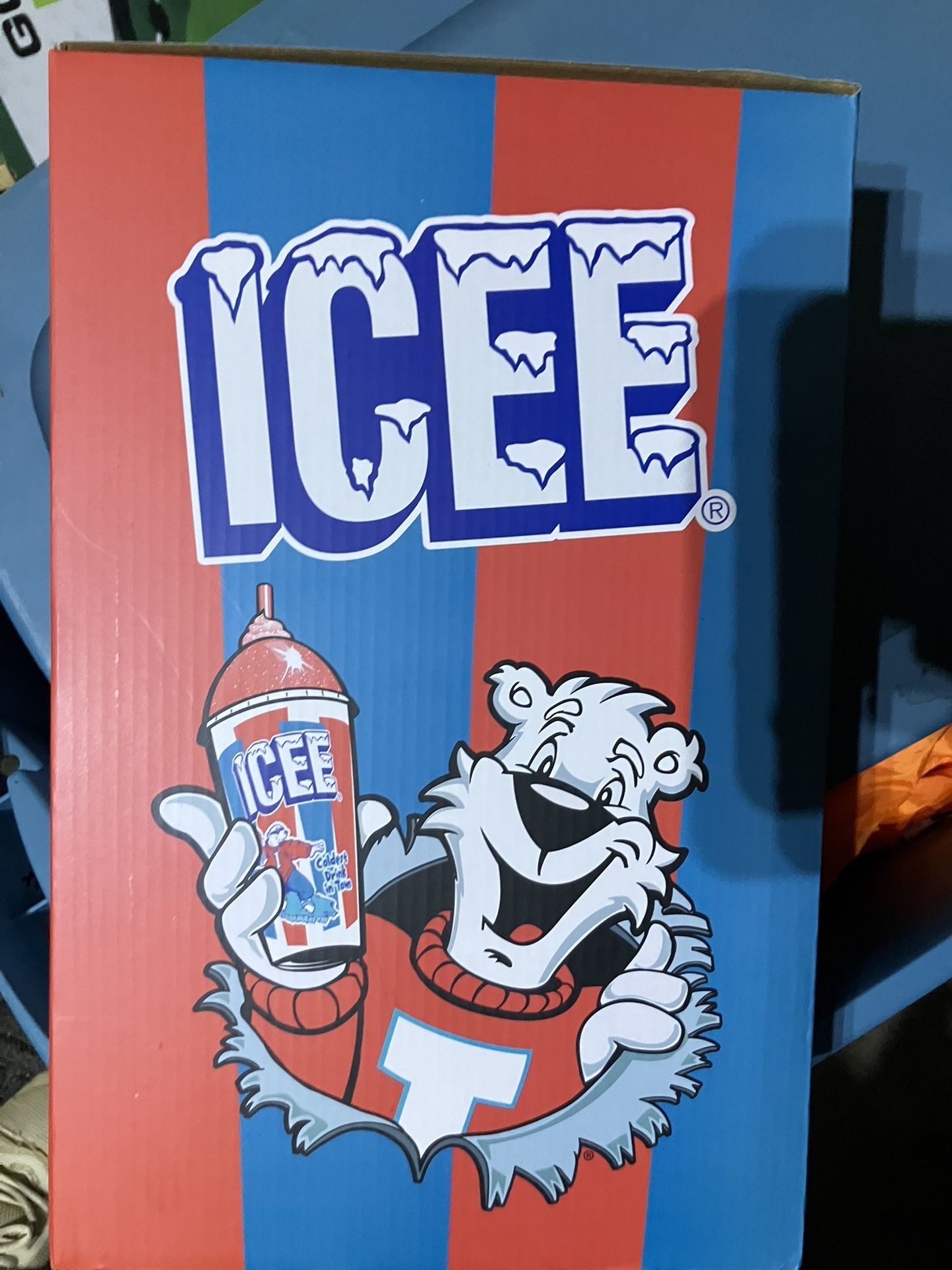Slushie Make Machine. 